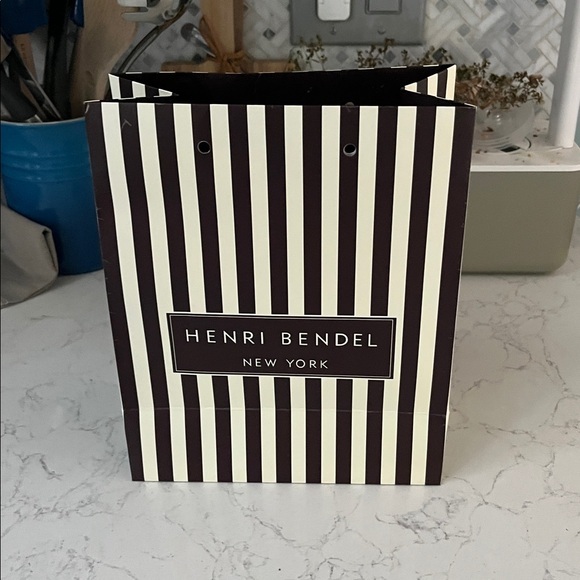Henri Bendel New York Small Shopping Bag - Picture 1 of 6